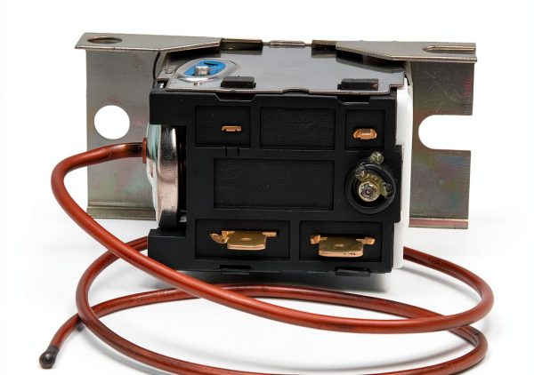 Four Seasons ON-OFF Switch 12A 5V Metal-1